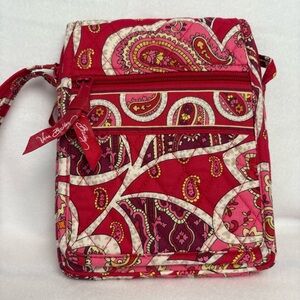 Vera Bradley Mini Hipster Crossbody Bag Red Paisley Rosie Posies Pattern